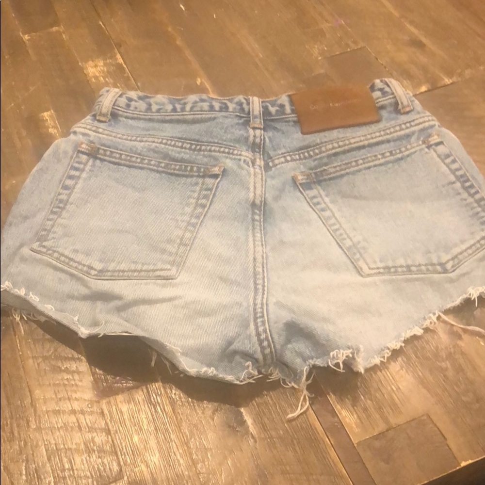 Calvin Klein Cutoffs - size 6